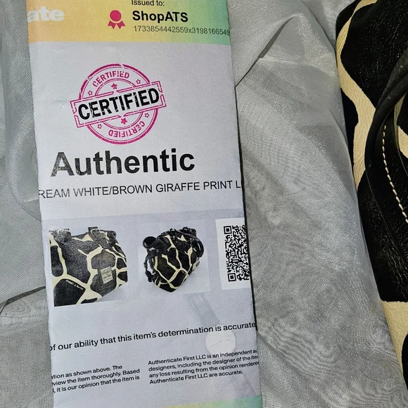 PRELOVED Dooney & Bourke Women Purse - Picture 10 of 16